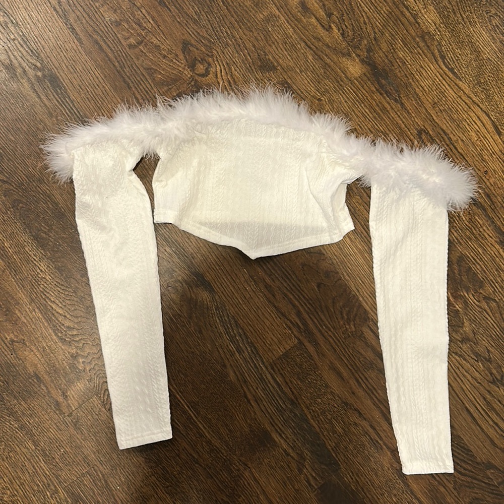 White crop top